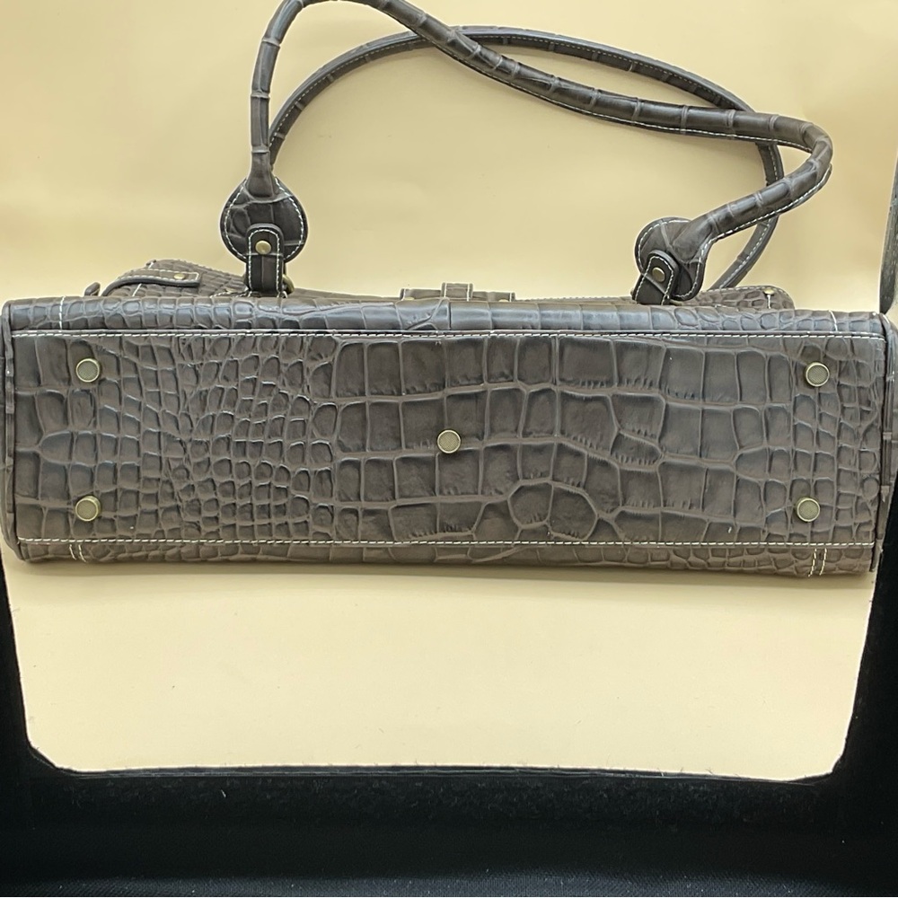 CHARLIE LAPSON Crocodile brown leather embossed shoulder bag. - Picture 9 of 11